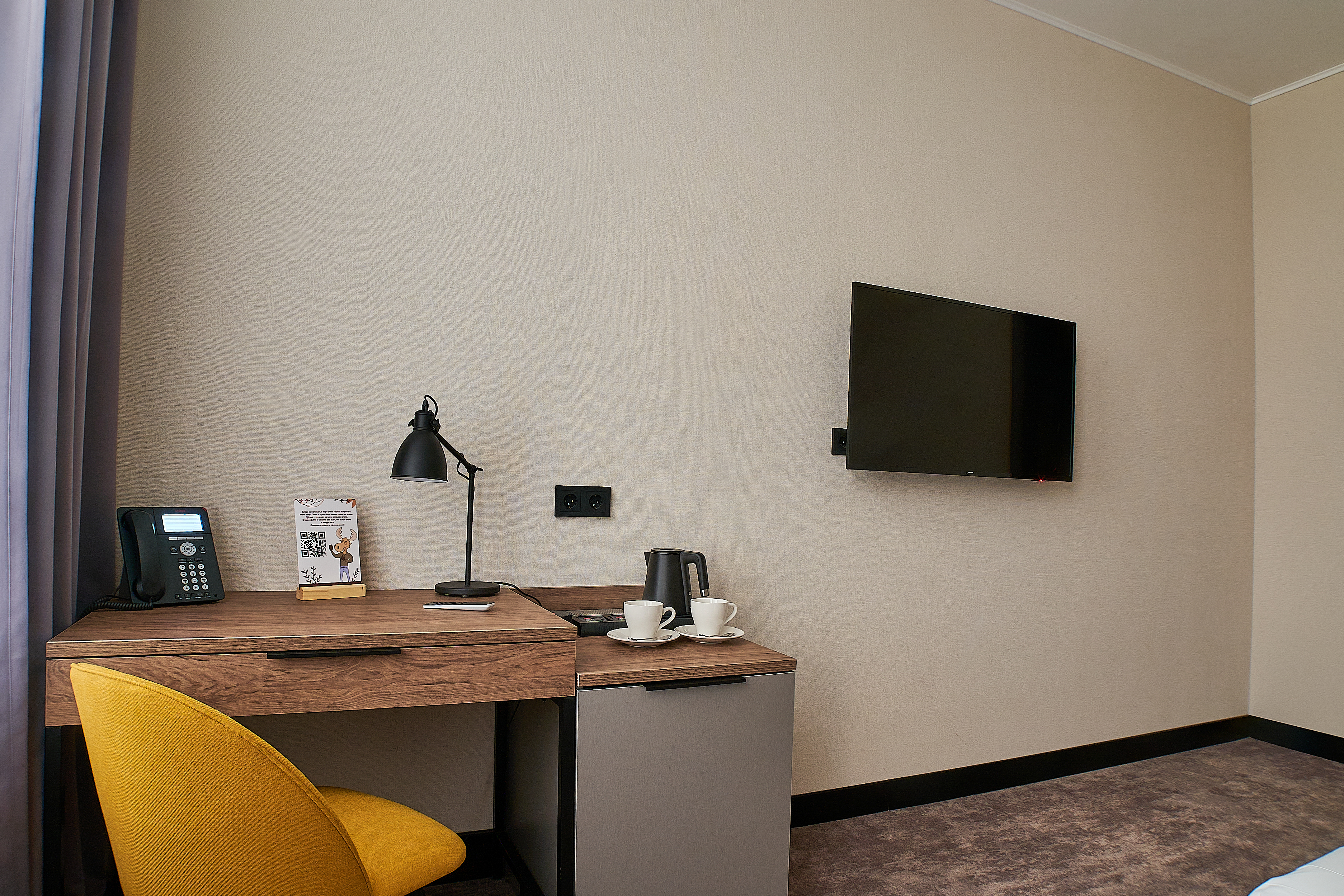 Поставка и установка гостиничных ТВ для парк-отеля Коприно Фото 11